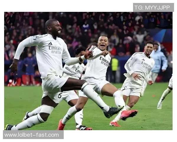 德甲历史冷门：马竞狂胜皇马6比2引发全场震动