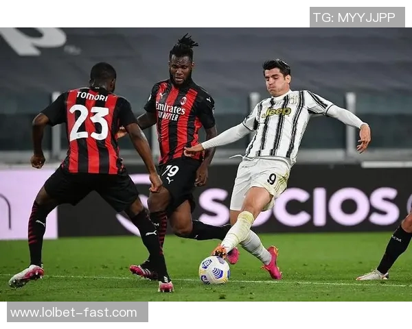 中超激战尤文图斯6比2大胜AC米兰神奇扑救引发全场狂欢战术解析