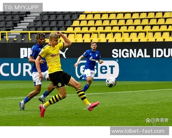 德甲精彩对决：那不勒斯与曼城战成平局绝杀瞬间引发全场狂欢